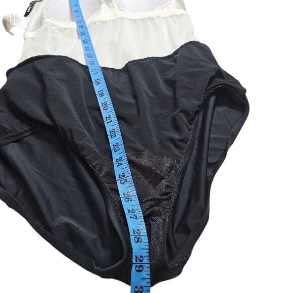 Maxine of Hollywood One Piece Blouson Swimsuit w/ Keyhole Black White Size 16 - Picture 9 of 10